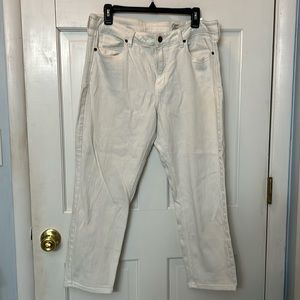 Womens 32 (14) short Cosmic Blue Love white regular fit jeans.No stains or holes